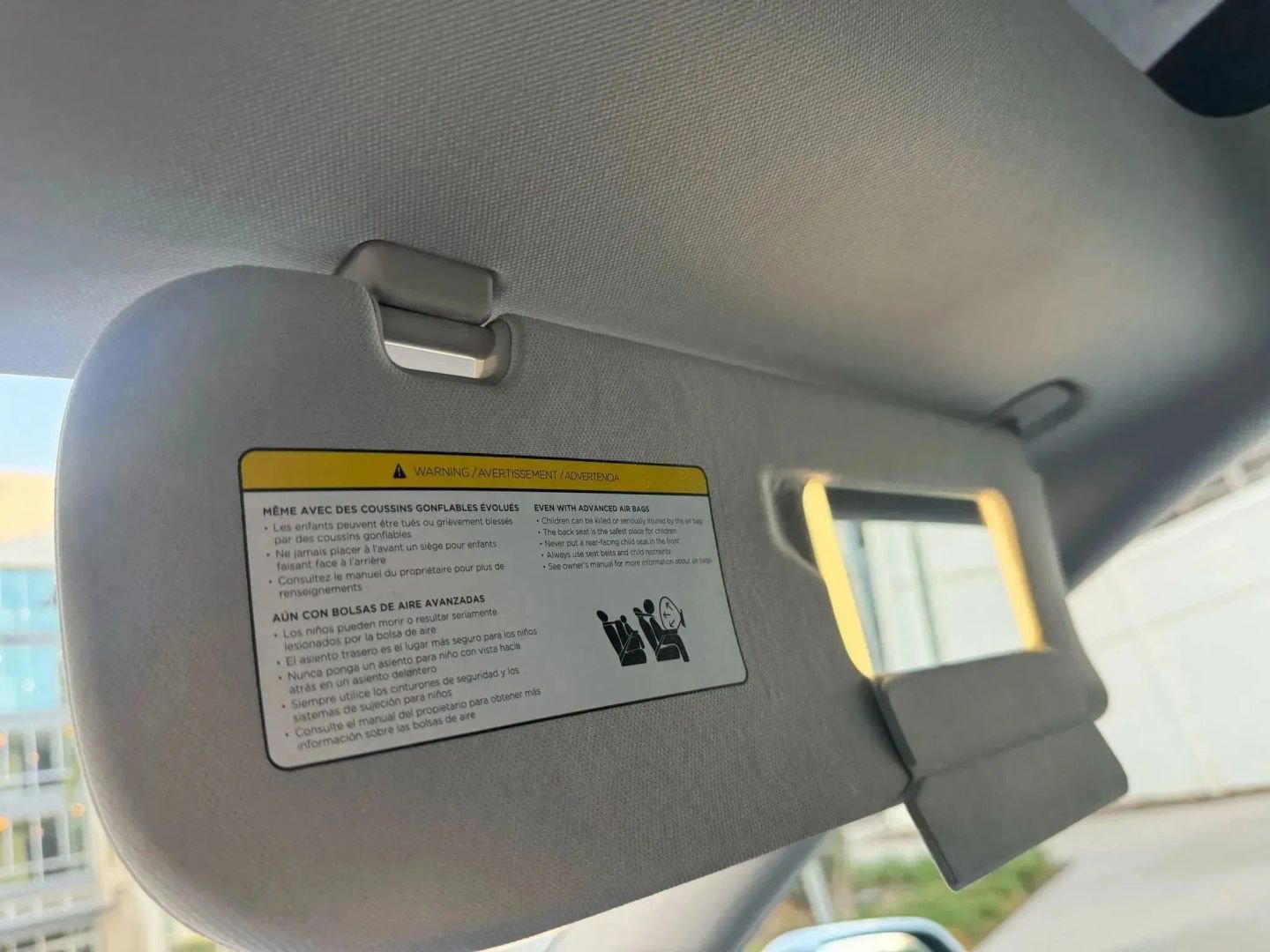 Used 2021 Tesla Model Y Long Range image 23