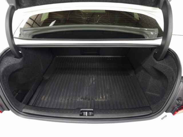 Certified 2023 Volvo S60 B5 Plus w/ Climate Package image 9