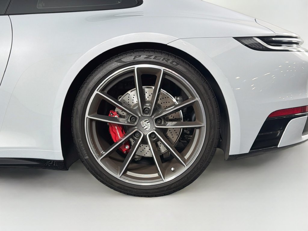Certified 2024 Porsche 911 Carrera S RWD image 32