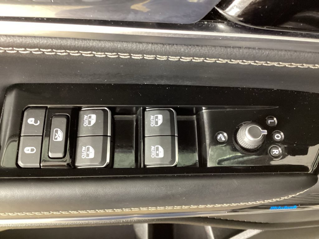 Used 2022 Jeep Grand Wagoneer Series I AWD/4WD image 20