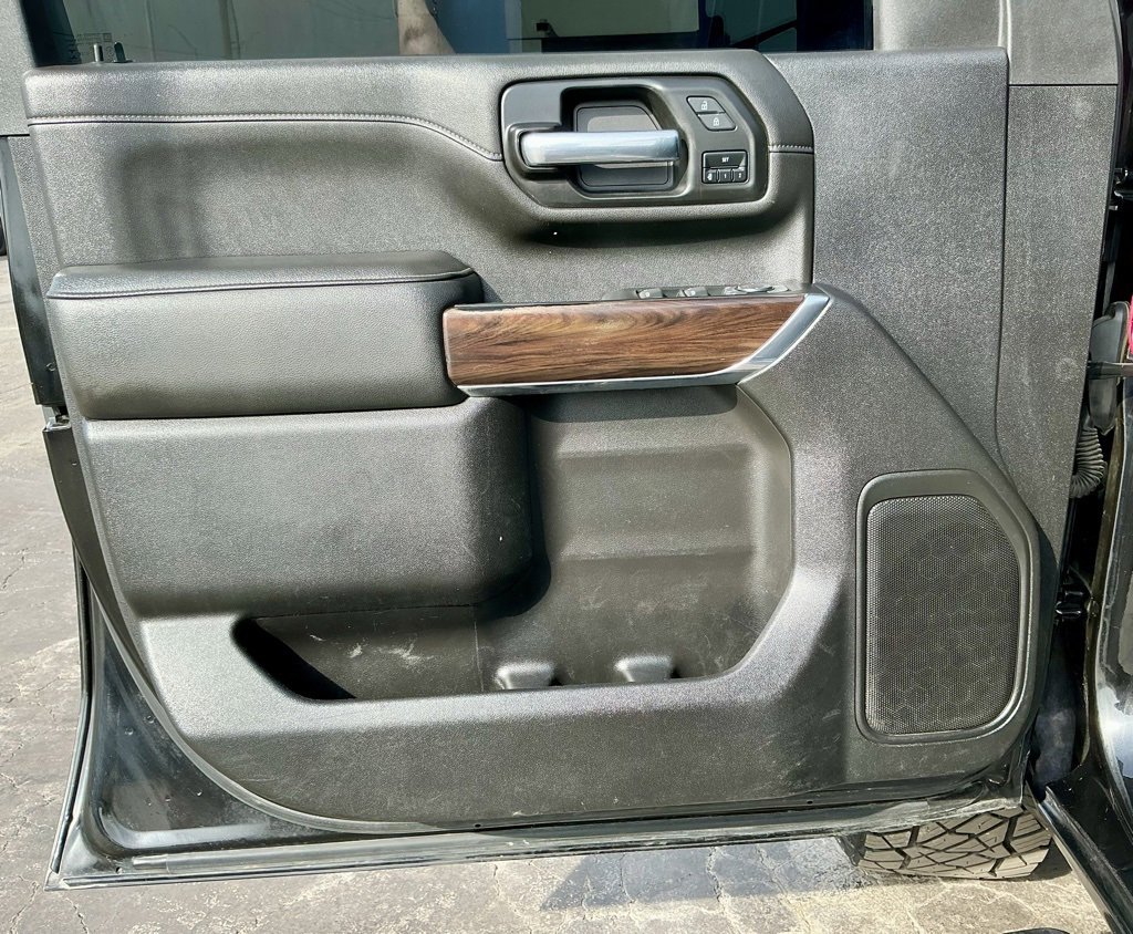 Used 2021 GMC Sierra 2500 SLT image 46