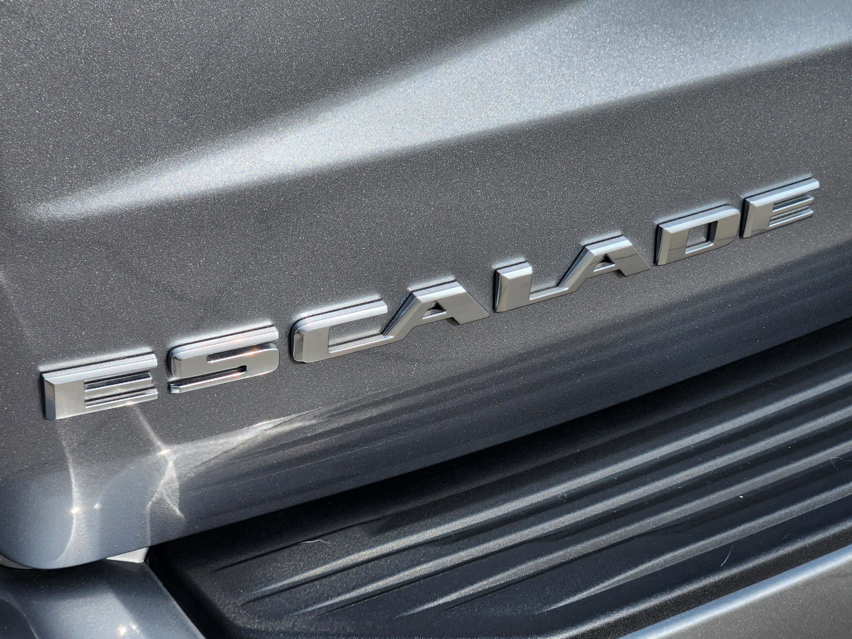 Used 2025 Cadillac Escalade Sport Platinum w/ LPO, Floor Liner Package image 11