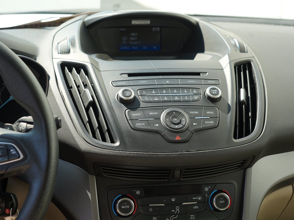 Used 2017 Ford Escape SE AWD/4WD image 23