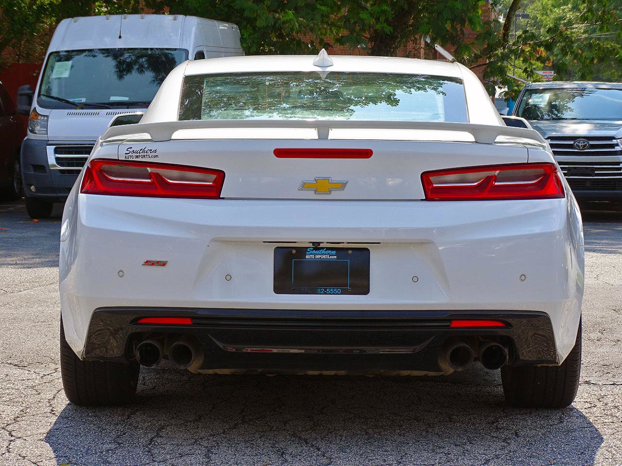Used 2017 Chevrolet Camaro SS Coupe w/ 2SS RWD image 13