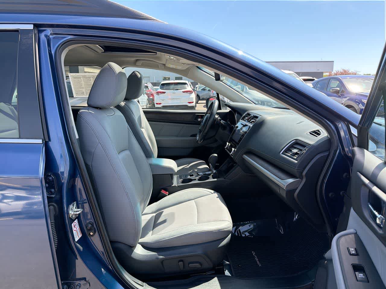 Used 2019 Subaru Outback 2.5i Limited w/ Popular Package #2 AWD/4WD image 27