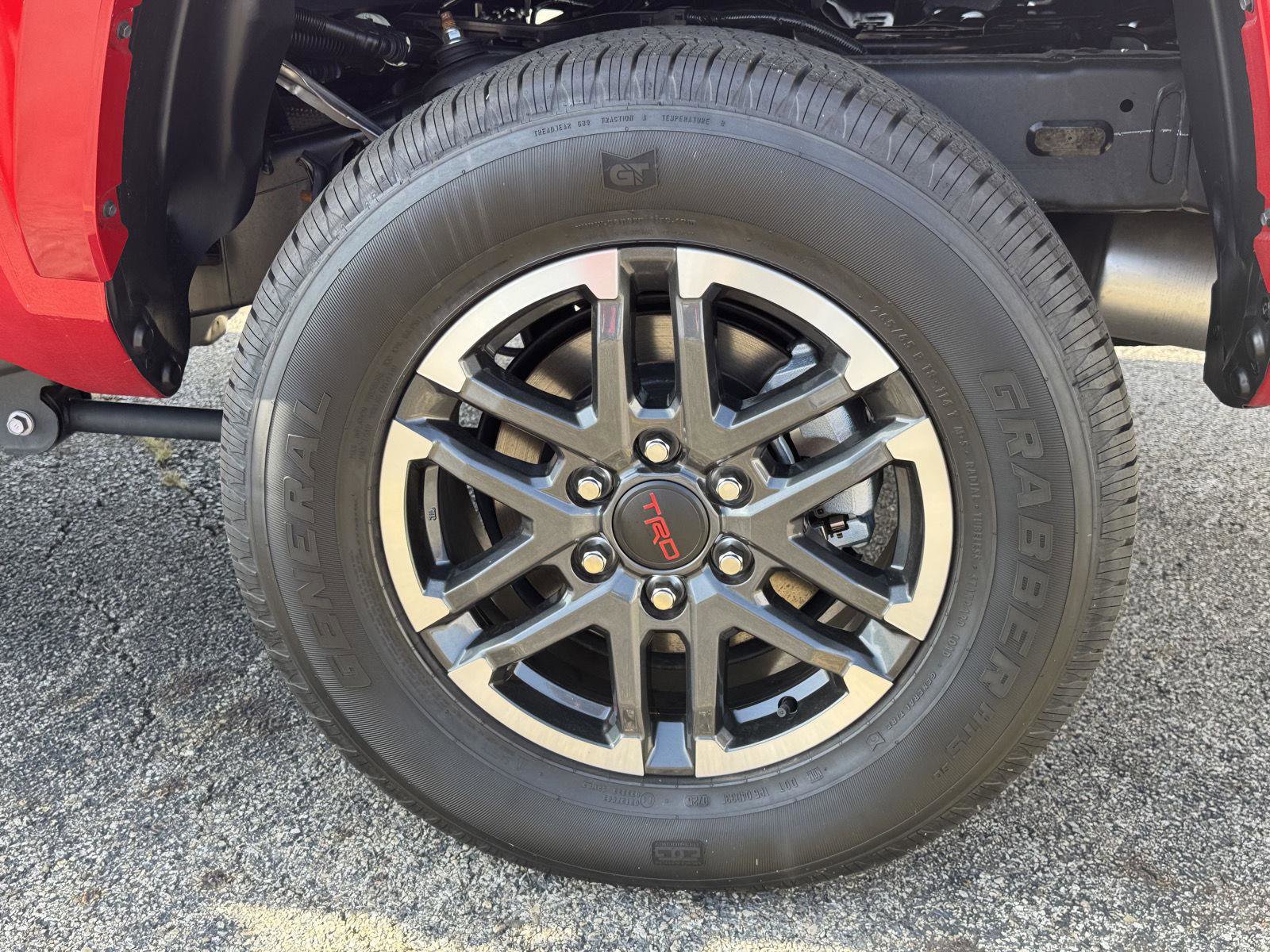 New 2025 Toyota Tacoma TRD Off-Road image 22