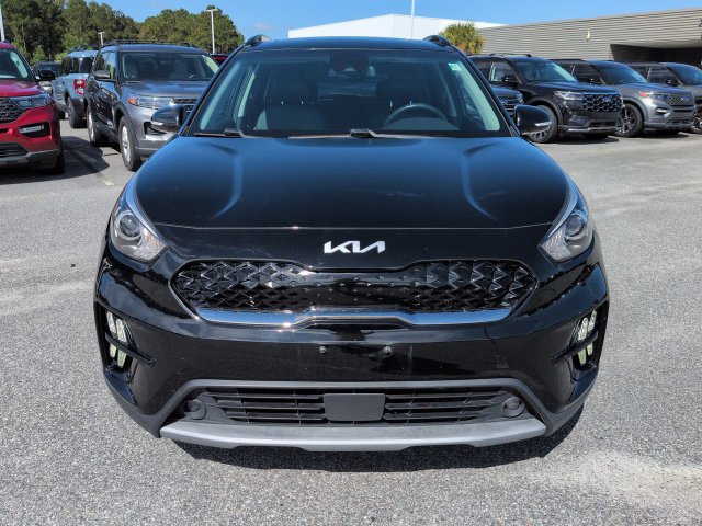 Used 2022 Kia Niro Touring Special Edition FWD image 9