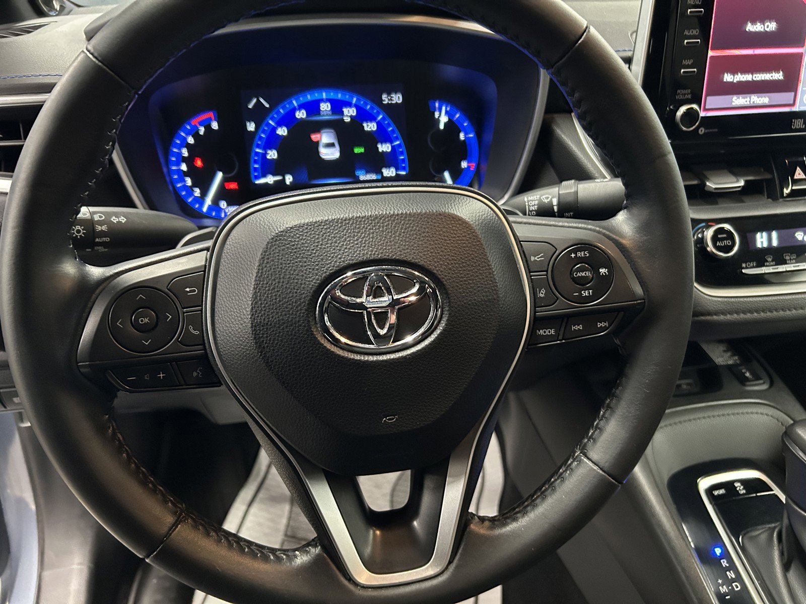 Used 2020 Toyota Corolla XSE image 22