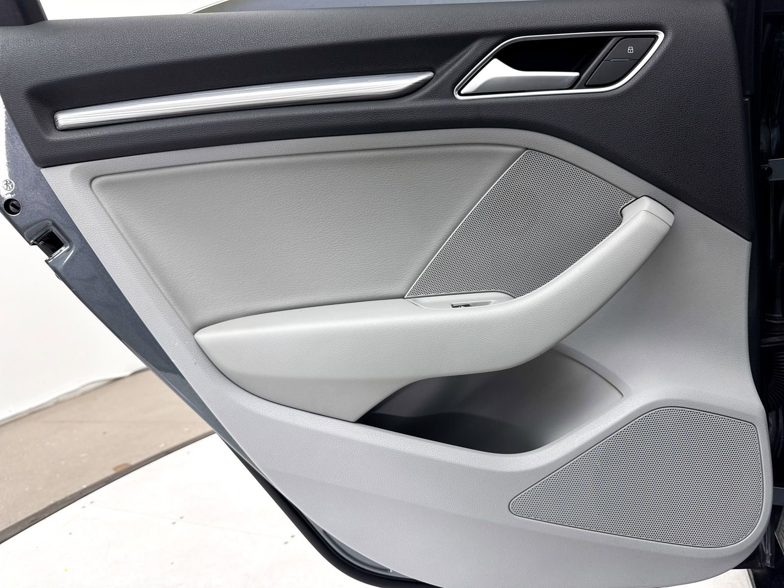 Used 2015 Audi A3 1.8T Premium image 22