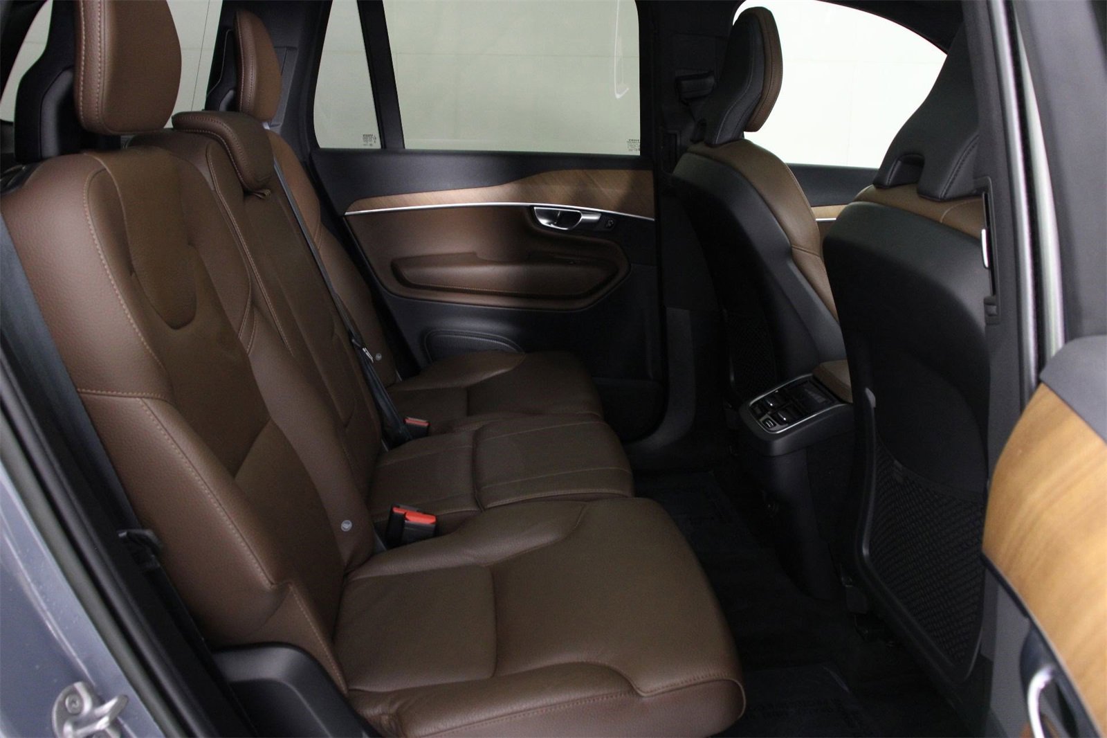 Certified 2023 Volvo XC90 B6 Plus w/ Protection Package Premier image 29