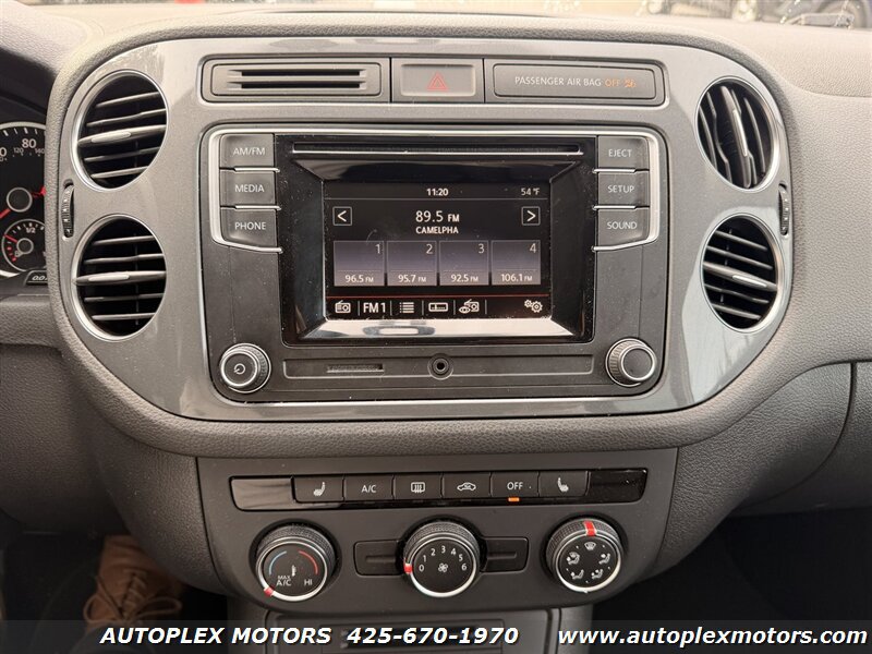 Used 2016 Volkswagen Tiguan S FWD image 2
