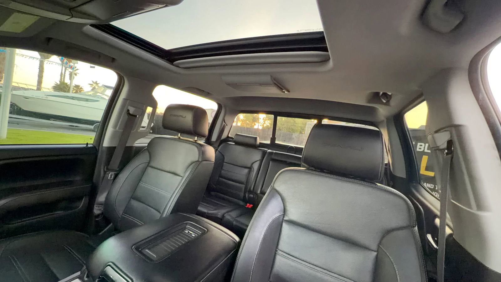 Used 2016 GMC Sierra 1500 Denali w/ Denali Ultimate Package image 19