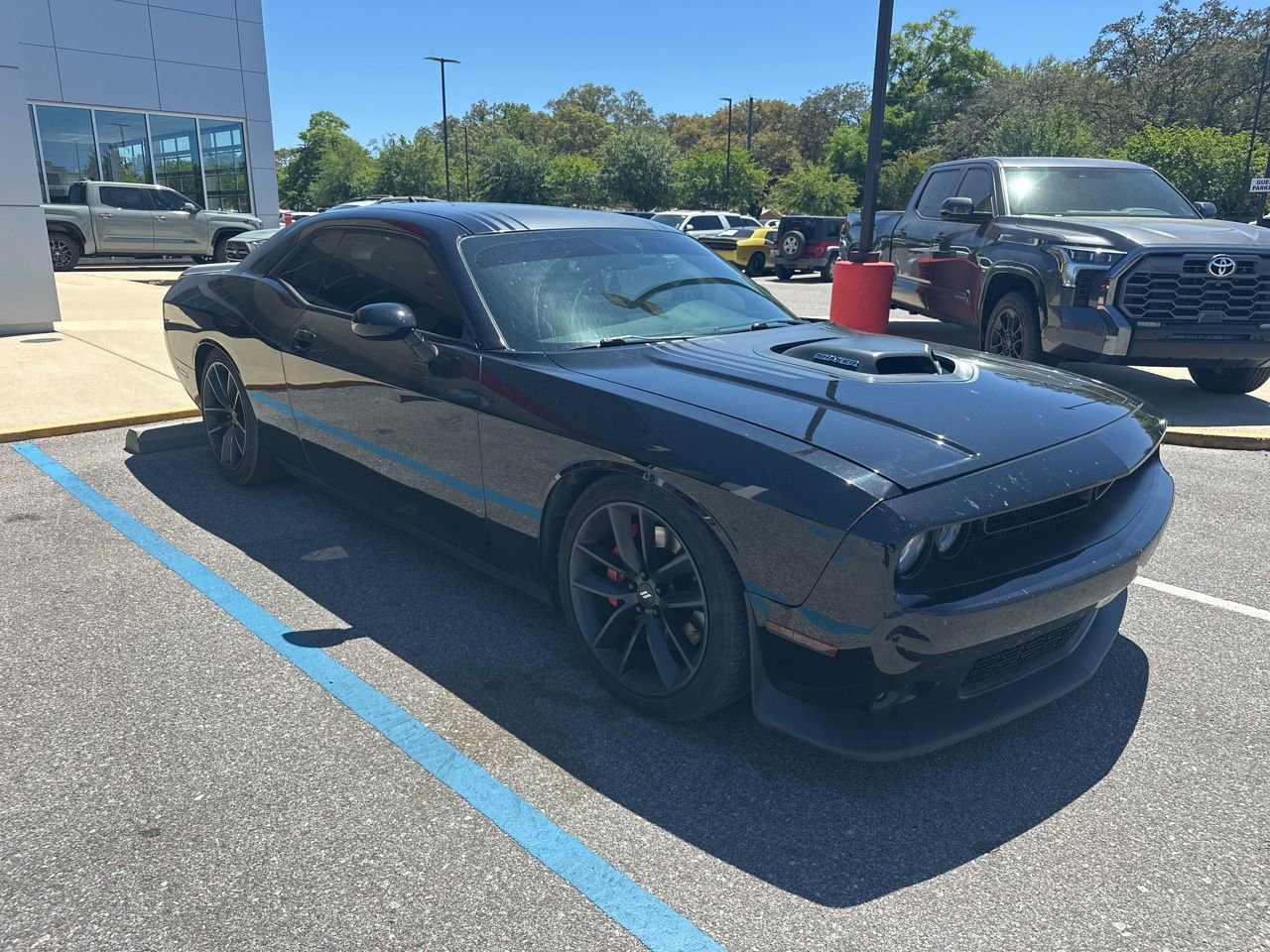 Used 2021 Dodge Challenger R/T w/ Plus Package image 3