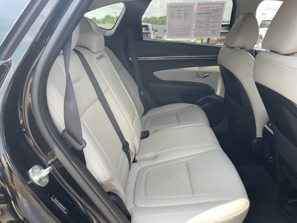 Used 2023 Hyundai Tucson Limited AWD/4WD image 32