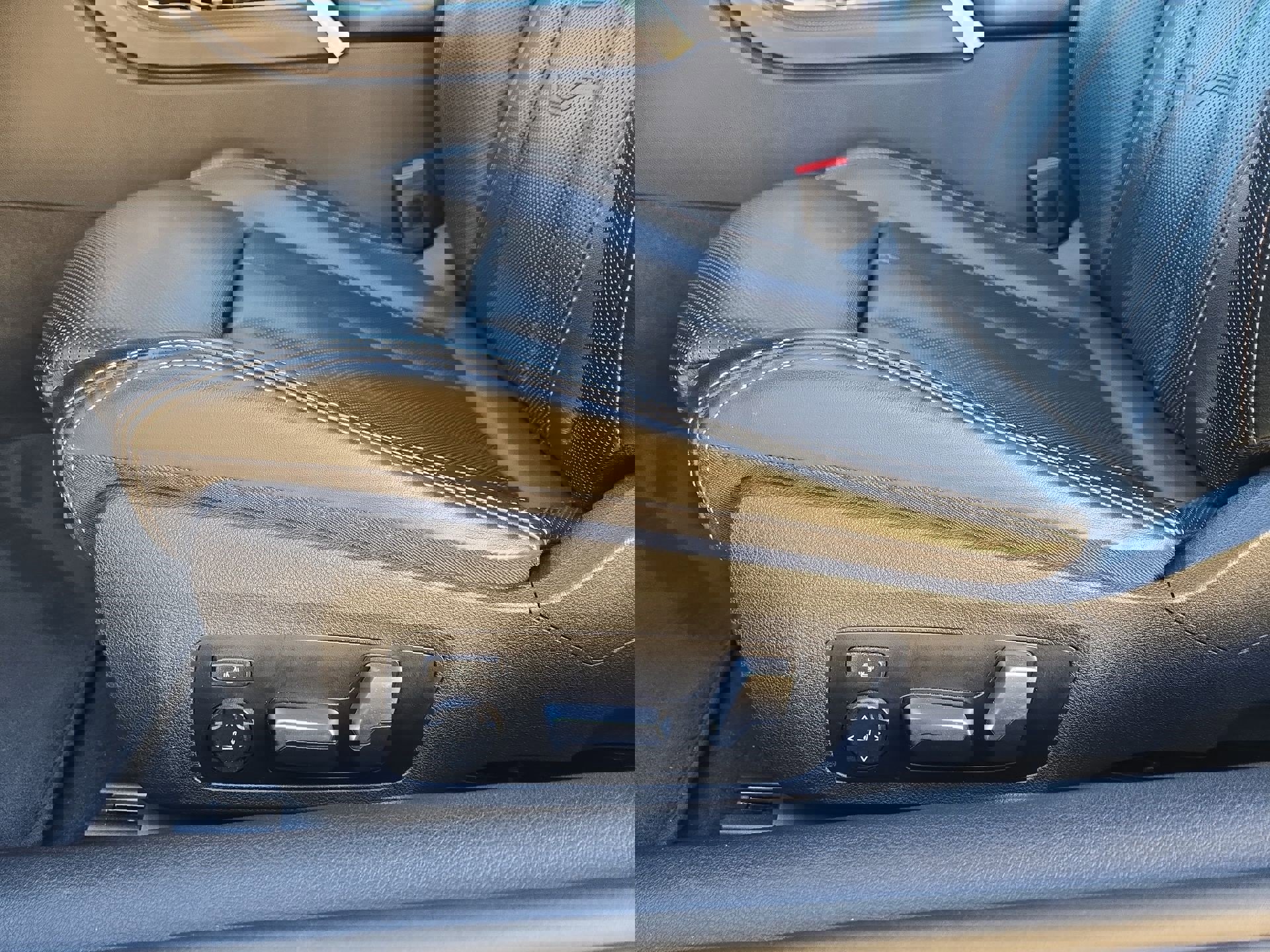 Used 2025 BMW 840i xDrive Coupe image 17