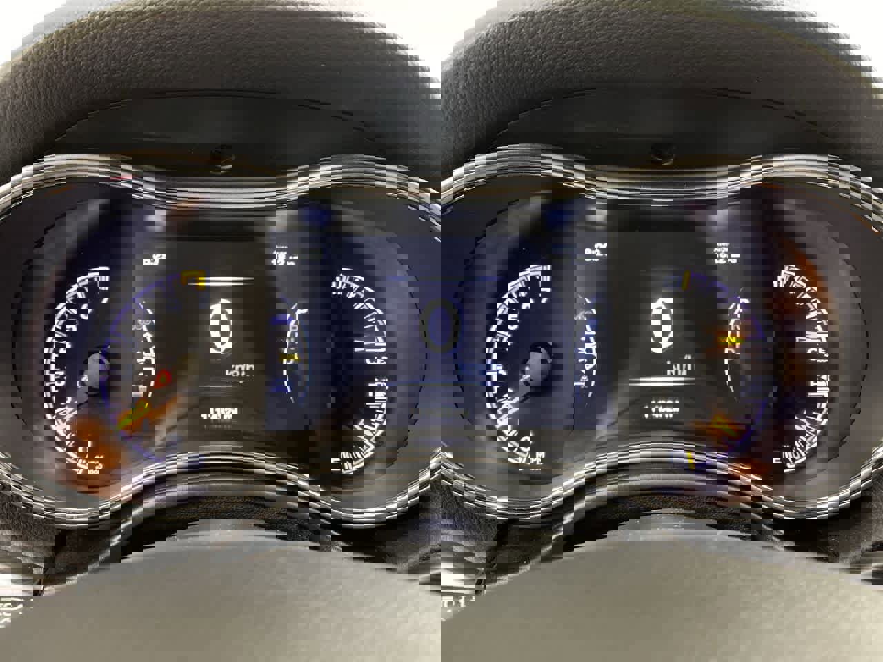 Used 2019 Jeep Grand Cherokee Limited w/ Luxury Group II image 26