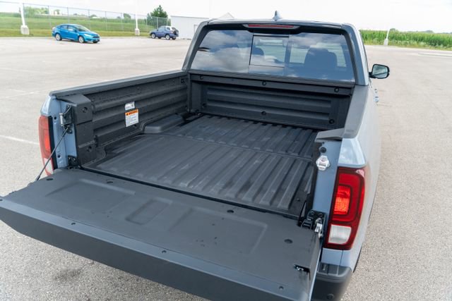 New 2026 Honda Ridgeline Black Edition image 17