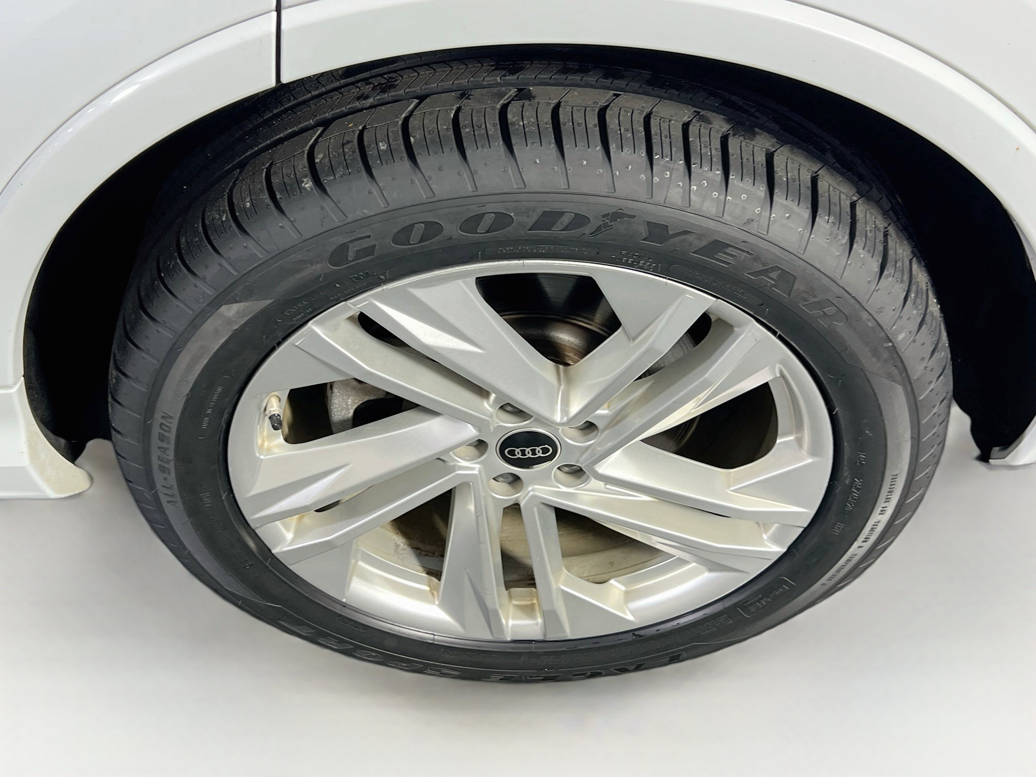 Used 2022 Audi Q7 3.0T Premium AWD/4WD image 33