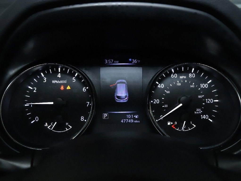 Used 2018 Nissan Rogue Sport S image 23