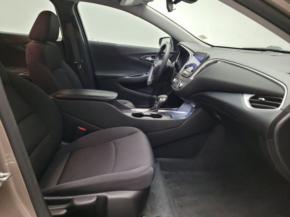 Used 2023 Chevrolet Malibu LT FWD image 21