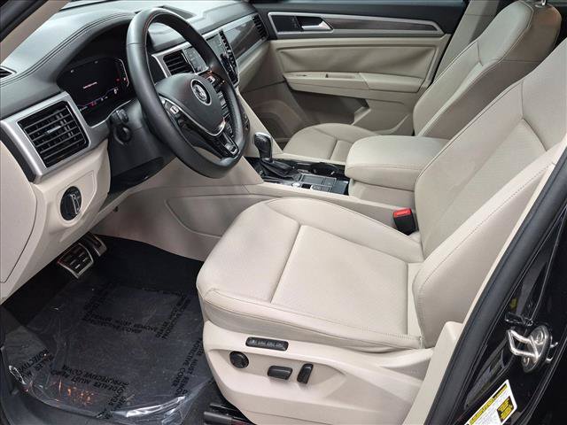 Used 2019 Volkswagen Atlas SEL R-Line FWD image 15