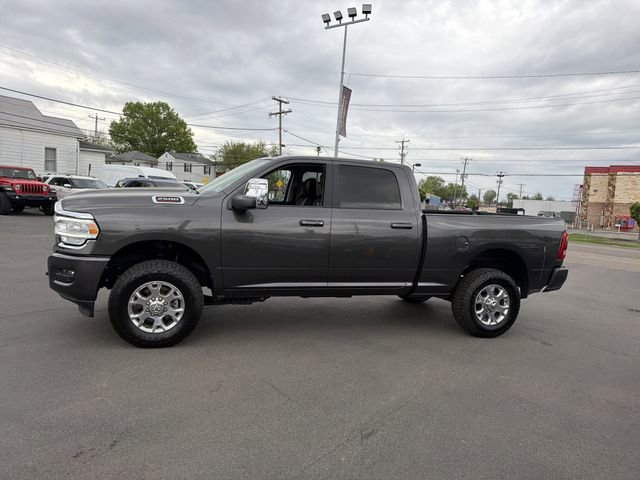 Used 2024 RAM 2500 Laramie AWD/4WD image 7