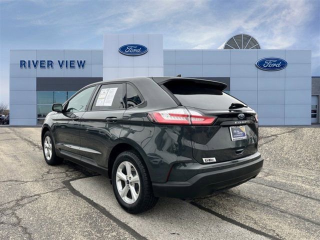 Certified 2021 Ford Edge SE image 4