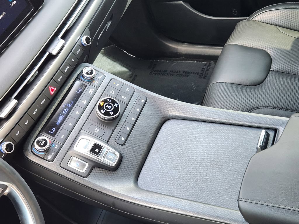 Used 2024 Hyundai Palisade Limited AWD/4WD image 23