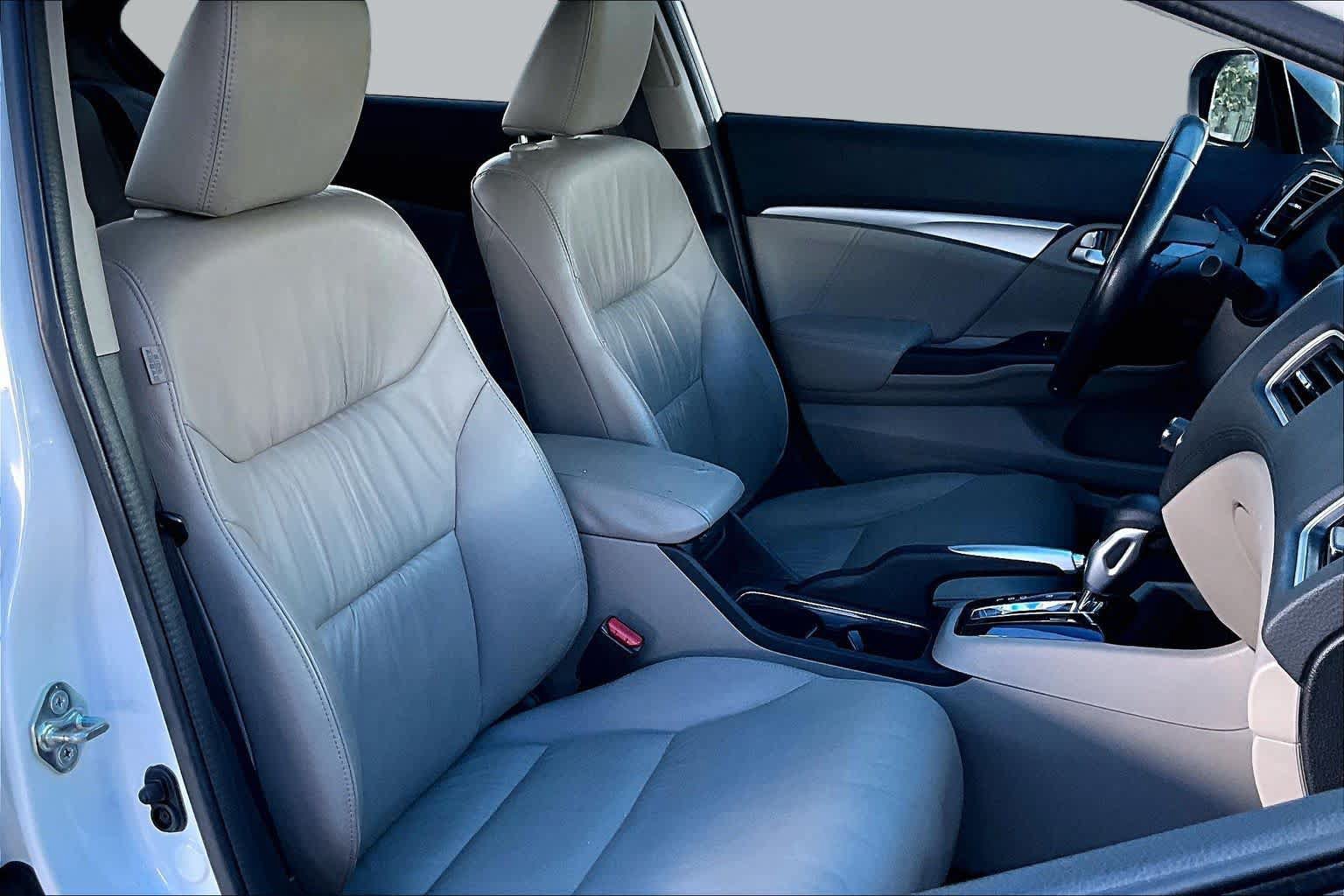 Used 2015 Honda Civic EX-L image 9