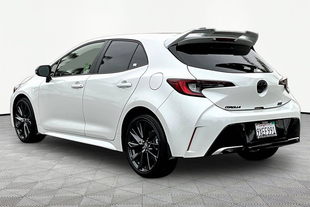 Used 2026 Toyota Corolla XSE FWD image 4