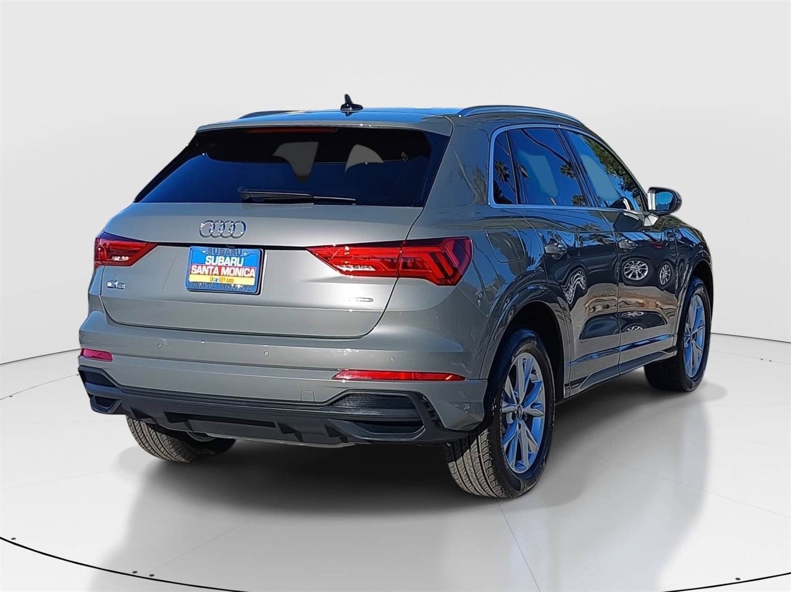 Used 2025 Audi Q3 2.0T Premium w/ Convenience Package image 7