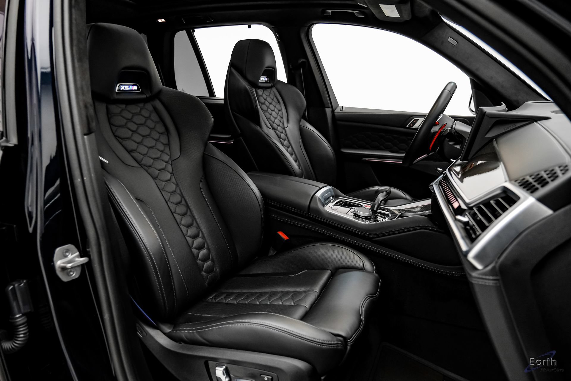 Used 2025 BMW X5 M Competition w/ Executive Package AWD/4WD image 51