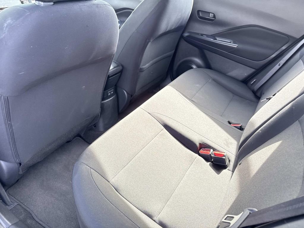 Certified 2025 Nissan Kicks Play S image 14