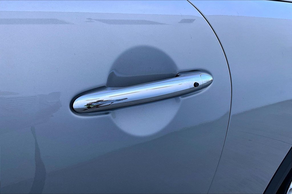 Used 2024 MINI Cooper SE FWD image 33