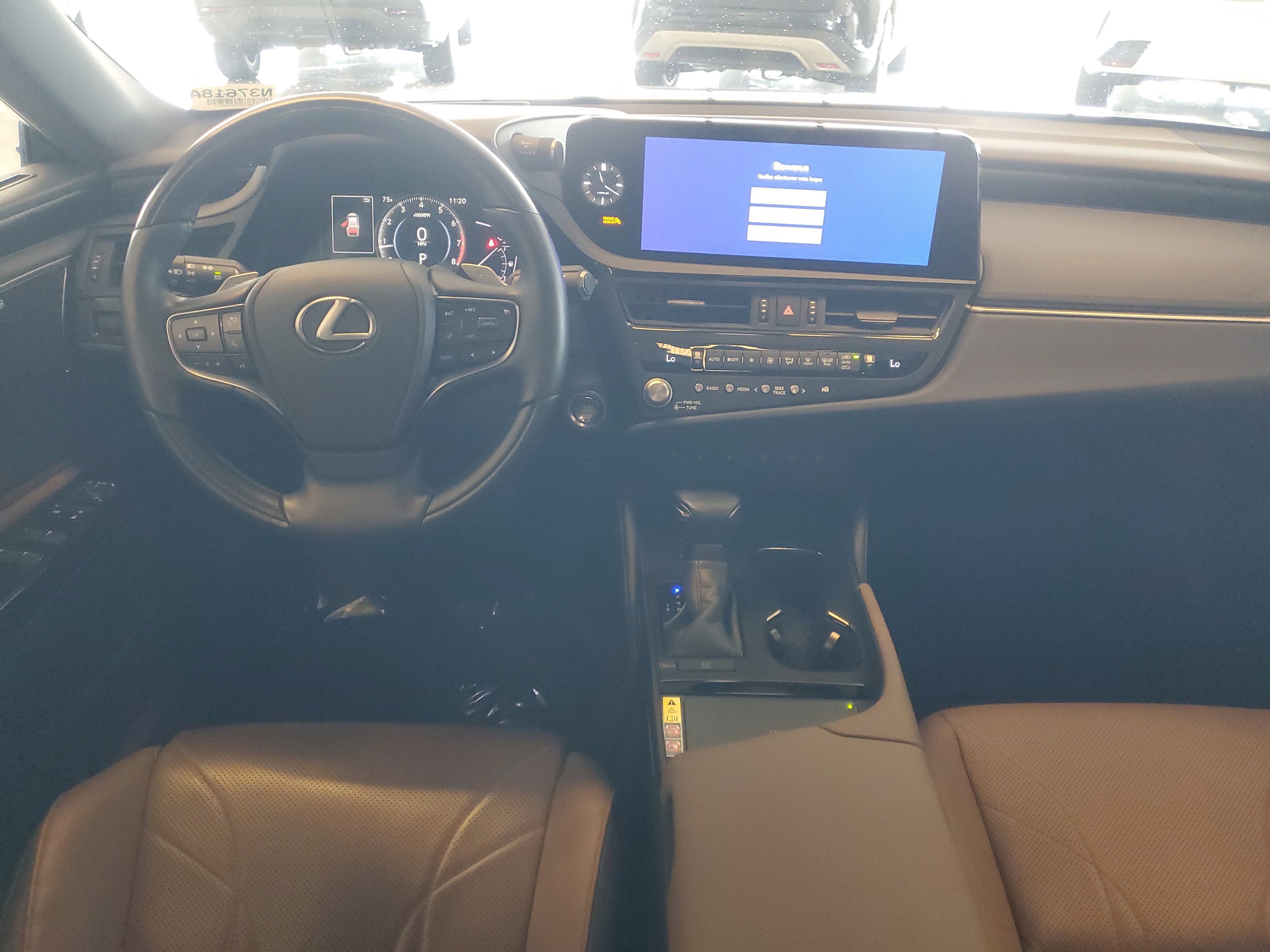 Used 2025 Lexus ES 350 Ultra Luxury w/ Accessory Package (Z2) FWD image 14