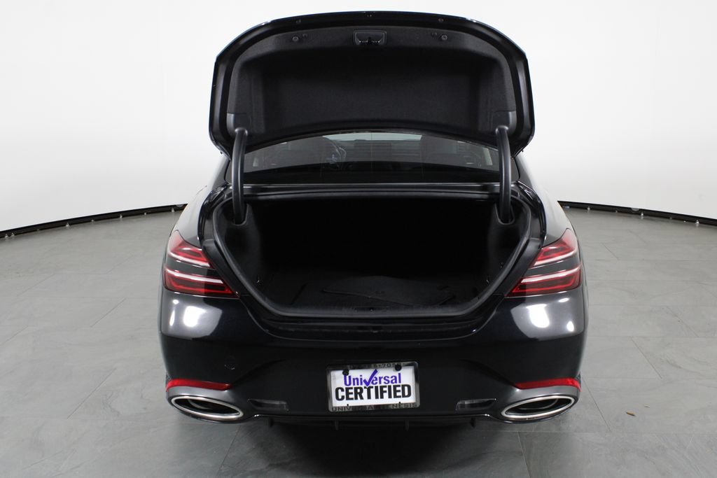 Used 2022 Genesis G70 3.3T RWD image 15