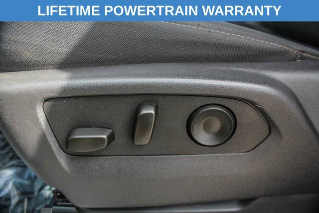 Used 2025 Chevrolet Silverado 3500 LT w/ Convenience Package image 17