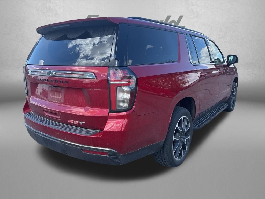 Used 2022 Chevrolet Suburban RST w/ Luxury Package AWD/4WD image 5