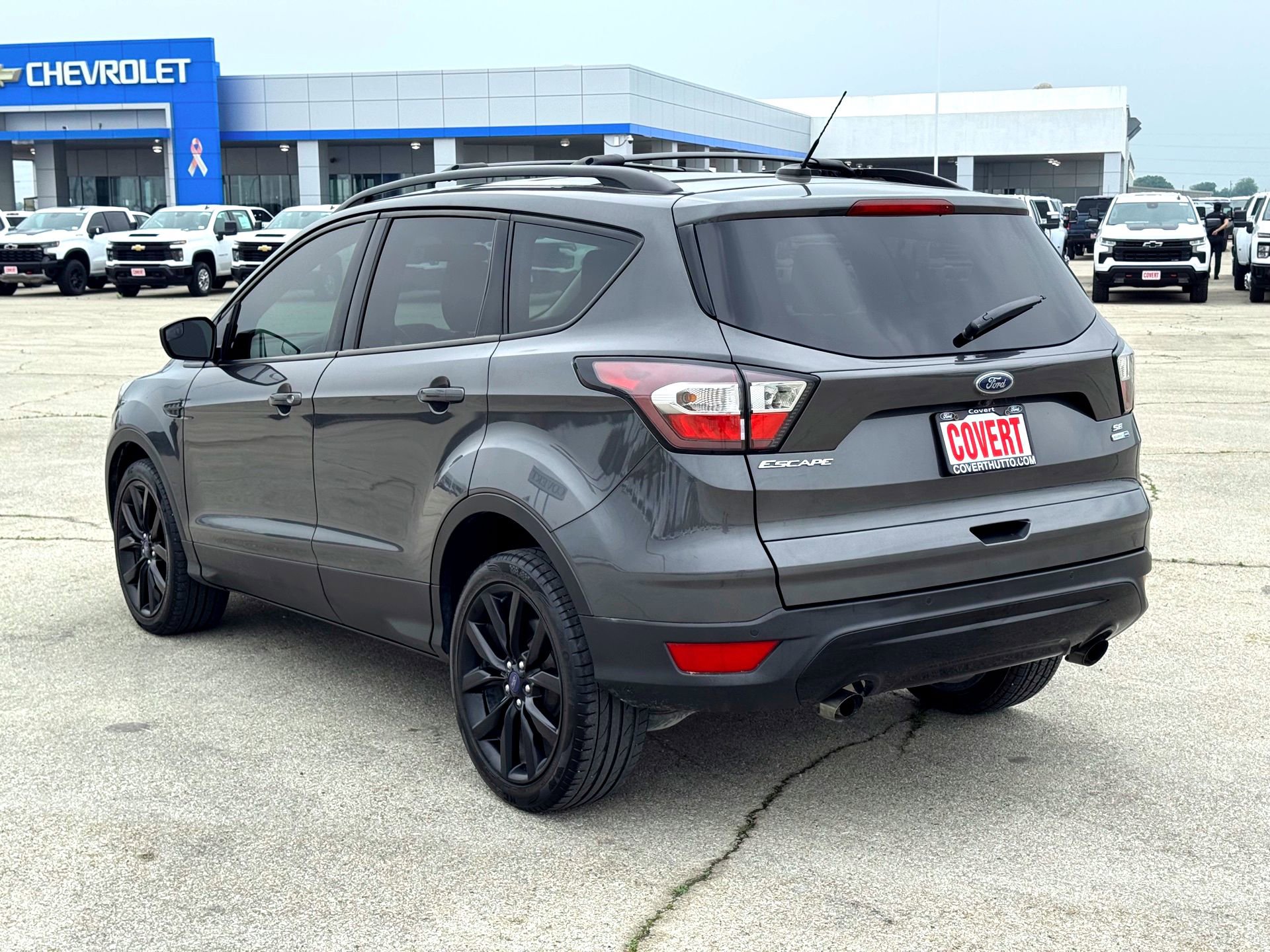 Used 2018 Ford Escape SE w/ SE Sport Appearance Package AWD/4WD image 9
