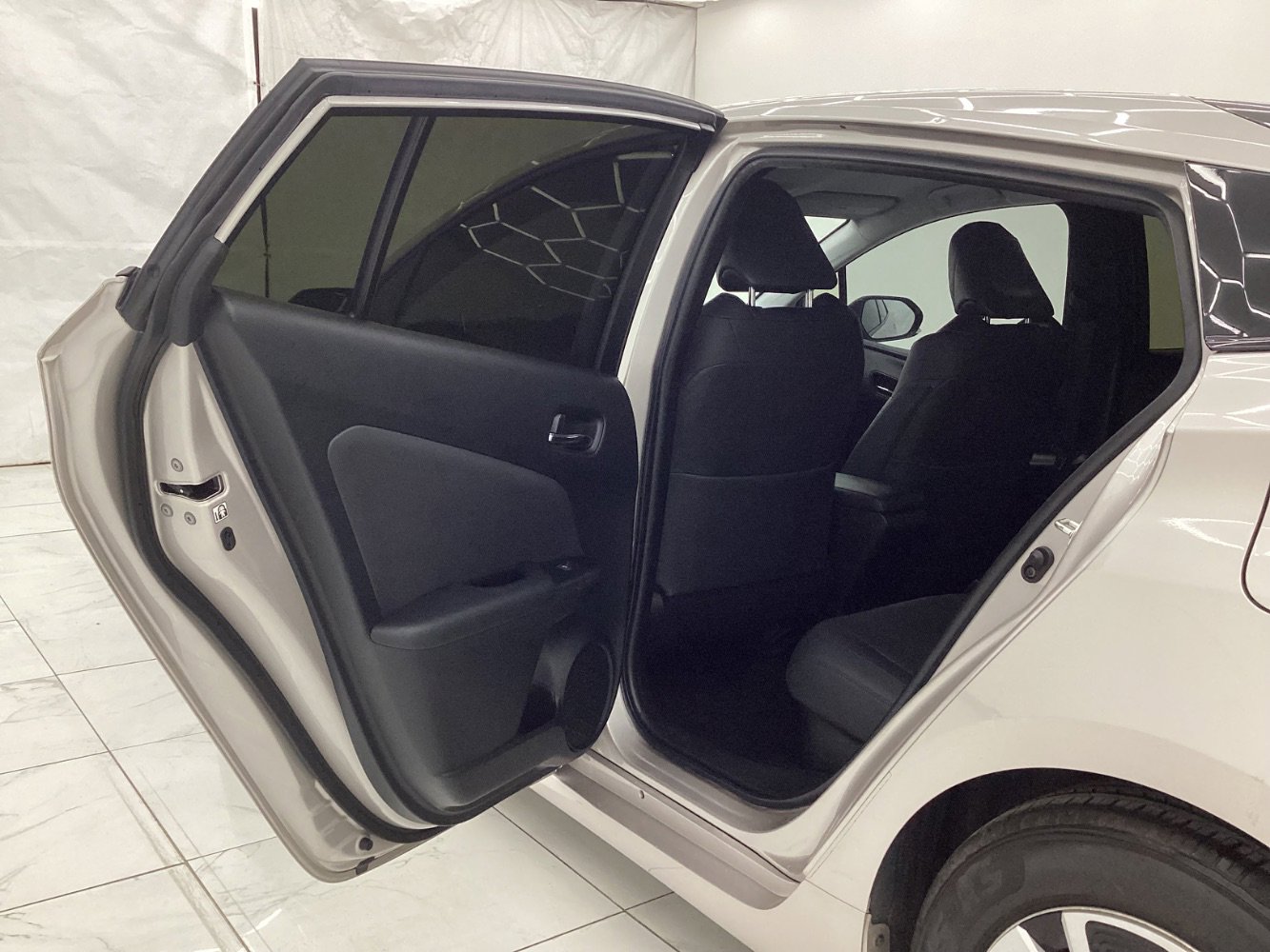 Used 2017 Toyota Prius Prime Premium w/ Carpet Mat Package image 22