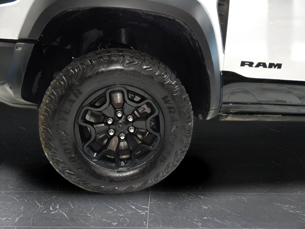 Used 2022 RAM 1500 TRX w/ TRX Level 1 Equipment Group AWD/4WD image 32