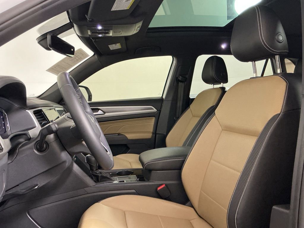 Used 2023 Volkswagen Atlas Cross Sport SE image 23