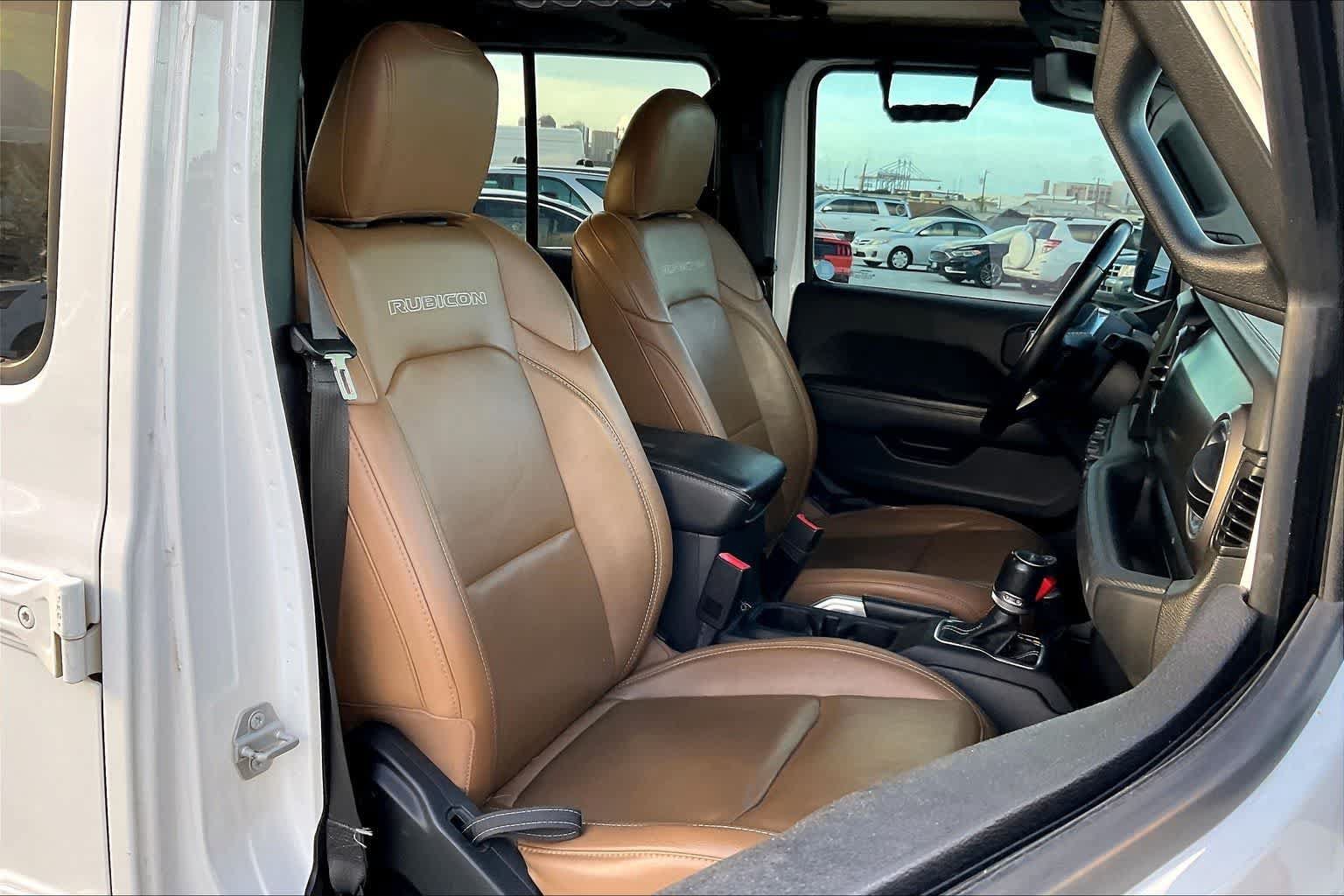 Used 2020 Jeep Gladiator Rubicon AWD/4WD image 13