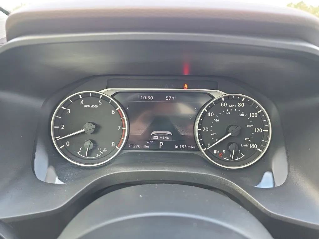 Used 2022 Nissan Rogue SV w/ SV Premium Package image 18