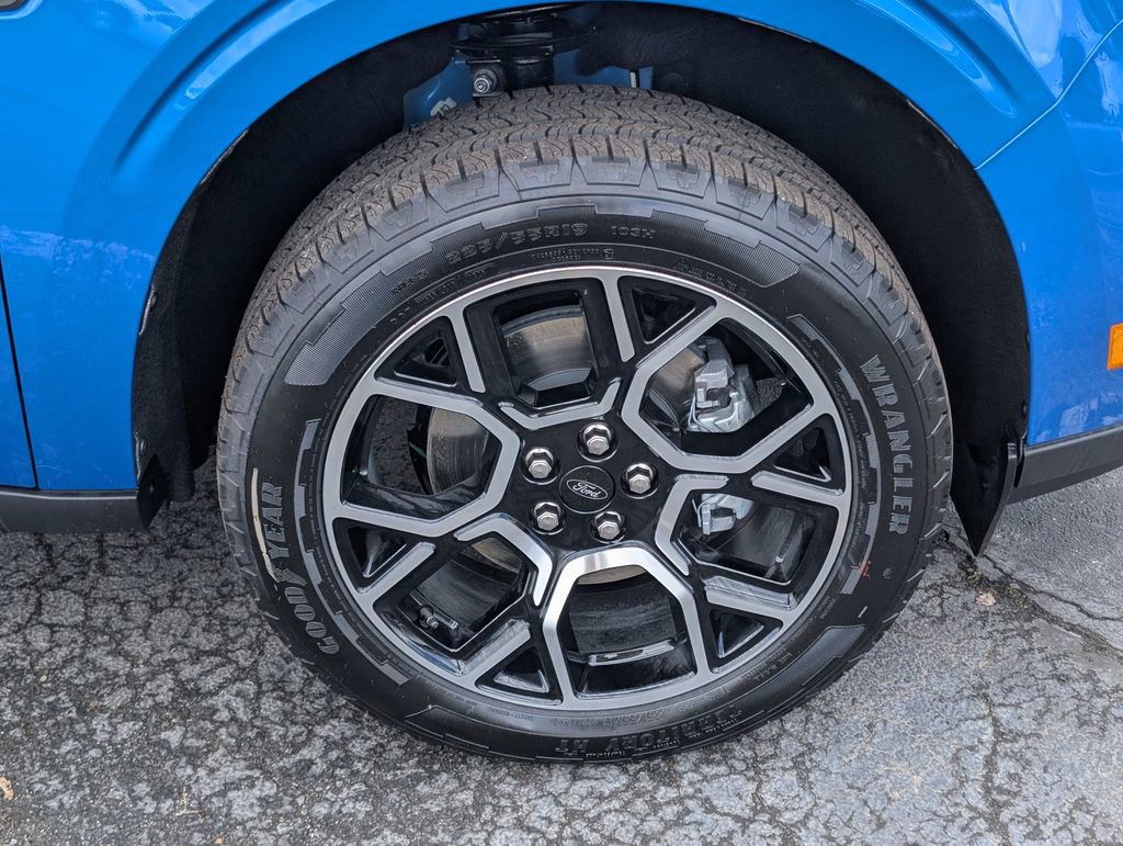 New 2026 Ford Maverick Lariat AWD/4WD image 18
