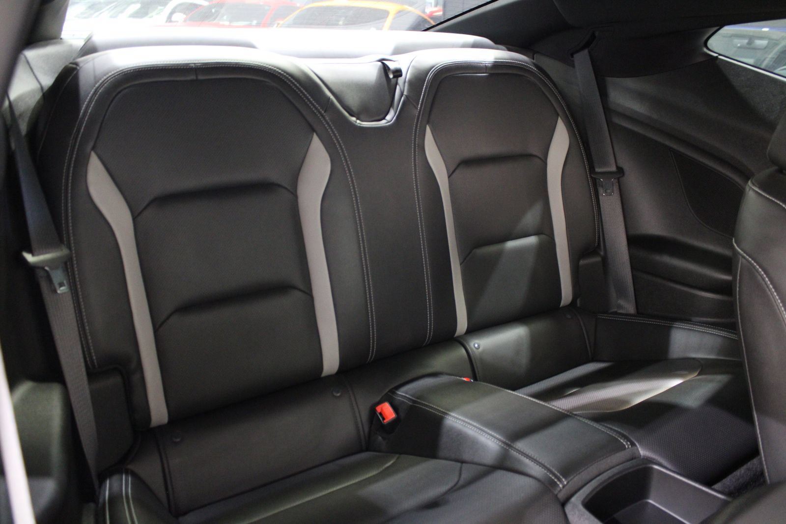 Used 2019 Chevrolet Camaro SS w/ LPO, Ground Effects Package RWD image 19