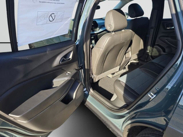 New 2026 Chevrolet Trax LT FWD image 19