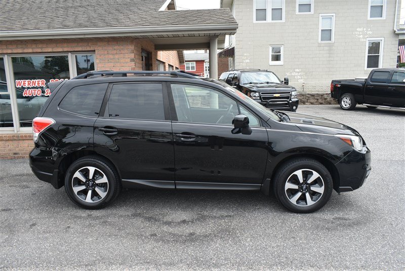 Used 2018 Subaru Forester 2.5i Premium AWD/4WD image 2