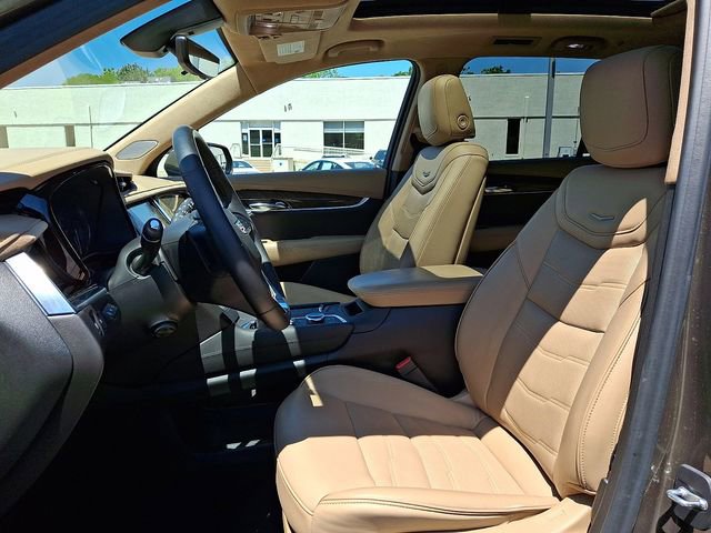Used 2020 Cadillac XT6 Premium Luxury w/ Platinum Package AWD/4WD image 14
