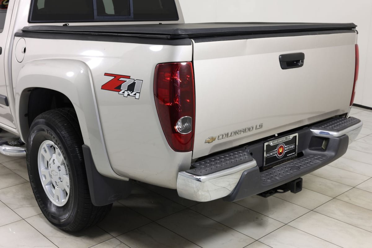 Used 2005 Chevrolet Colorado LS AWD/4WD image 39